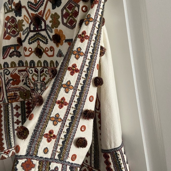 Lovely jacket - Picture 3 of 5